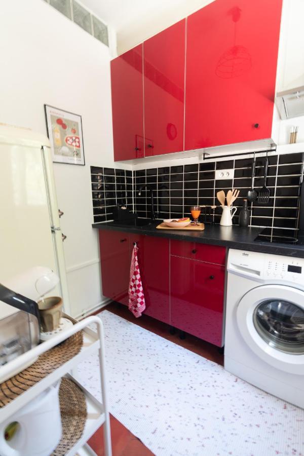 Cosy Et Comfort Studio Equipe A Clichy 5 Min Metro Ngoại thất bức ảnh