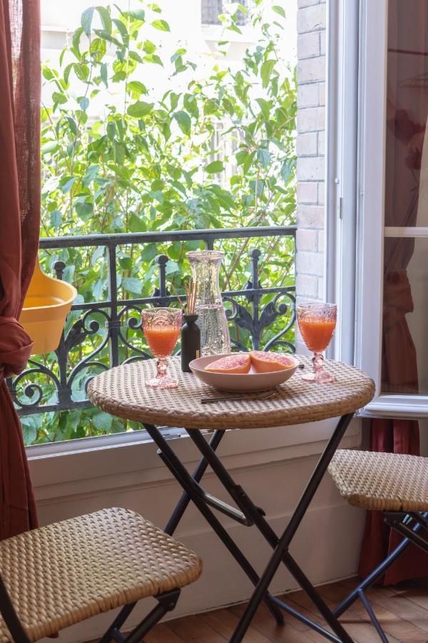Cosy Et Comfort Studio Equipe A Clichy 5 Min Metro Ngoại thất bức ảnh
